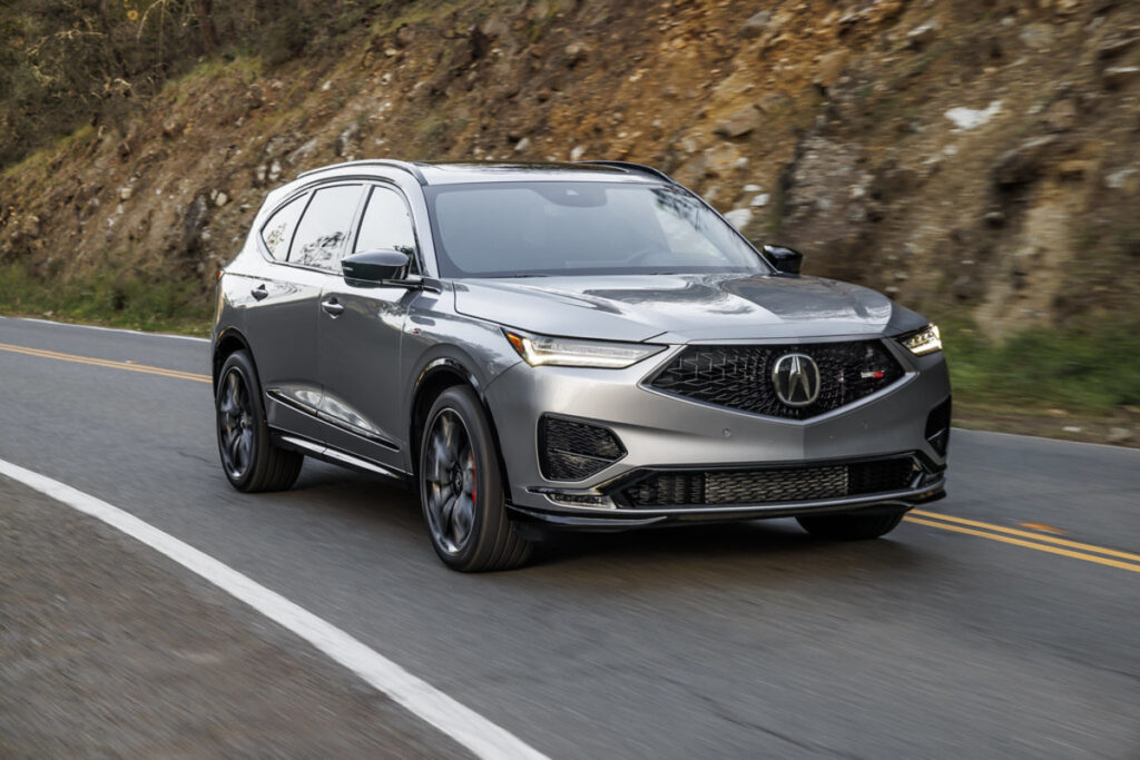 17,000 Honda and Acura Vehicles Recalled Due to Software Glitch, Engine Stall Risk